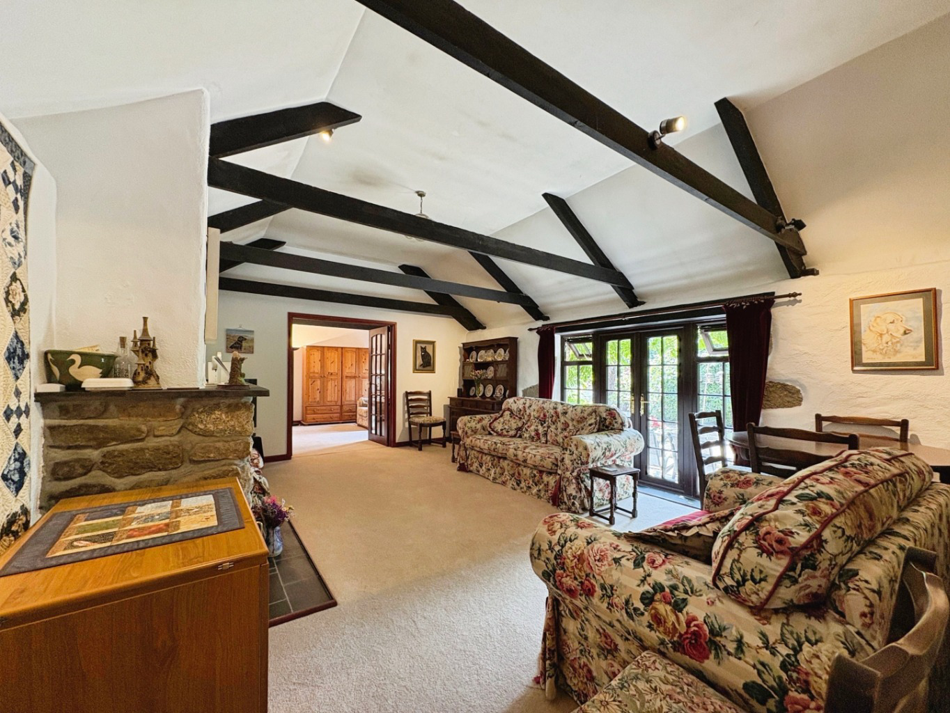 Near Goldsithney, Barn conversion in rural setting, photo 10