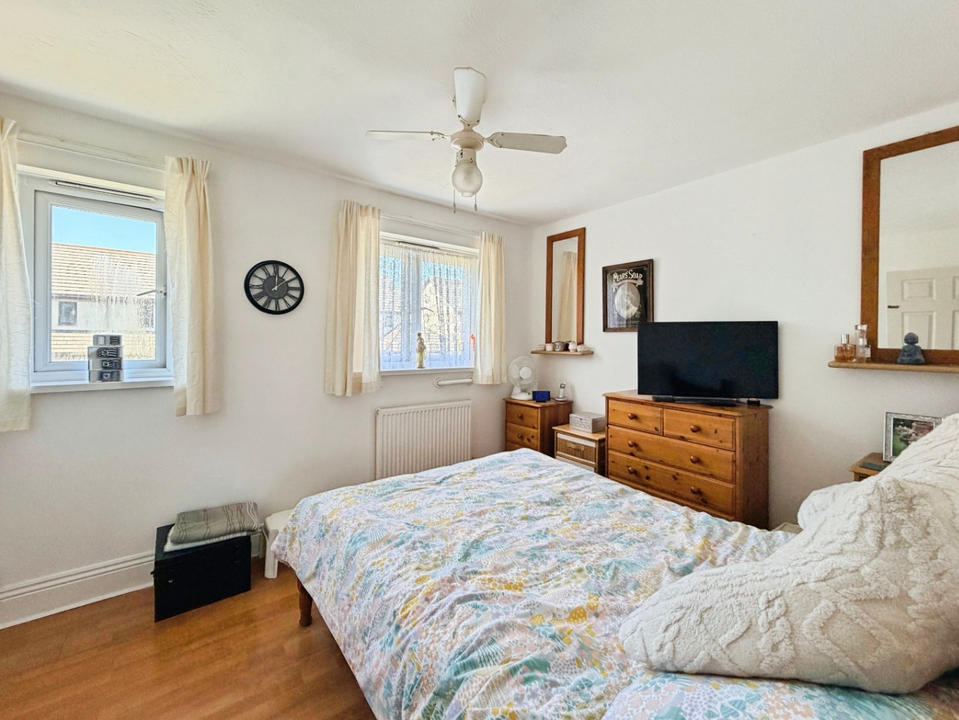 Helston, Two bed home close to local amenities, photo 11