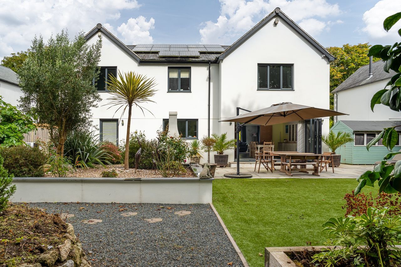 Nr Goldsithney, Stunning four bed detached home, photo 32