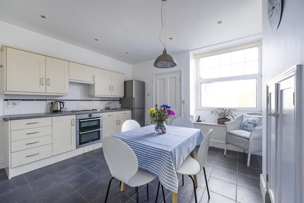 Cottage with Sea Views, Mullion Cove, photo 23