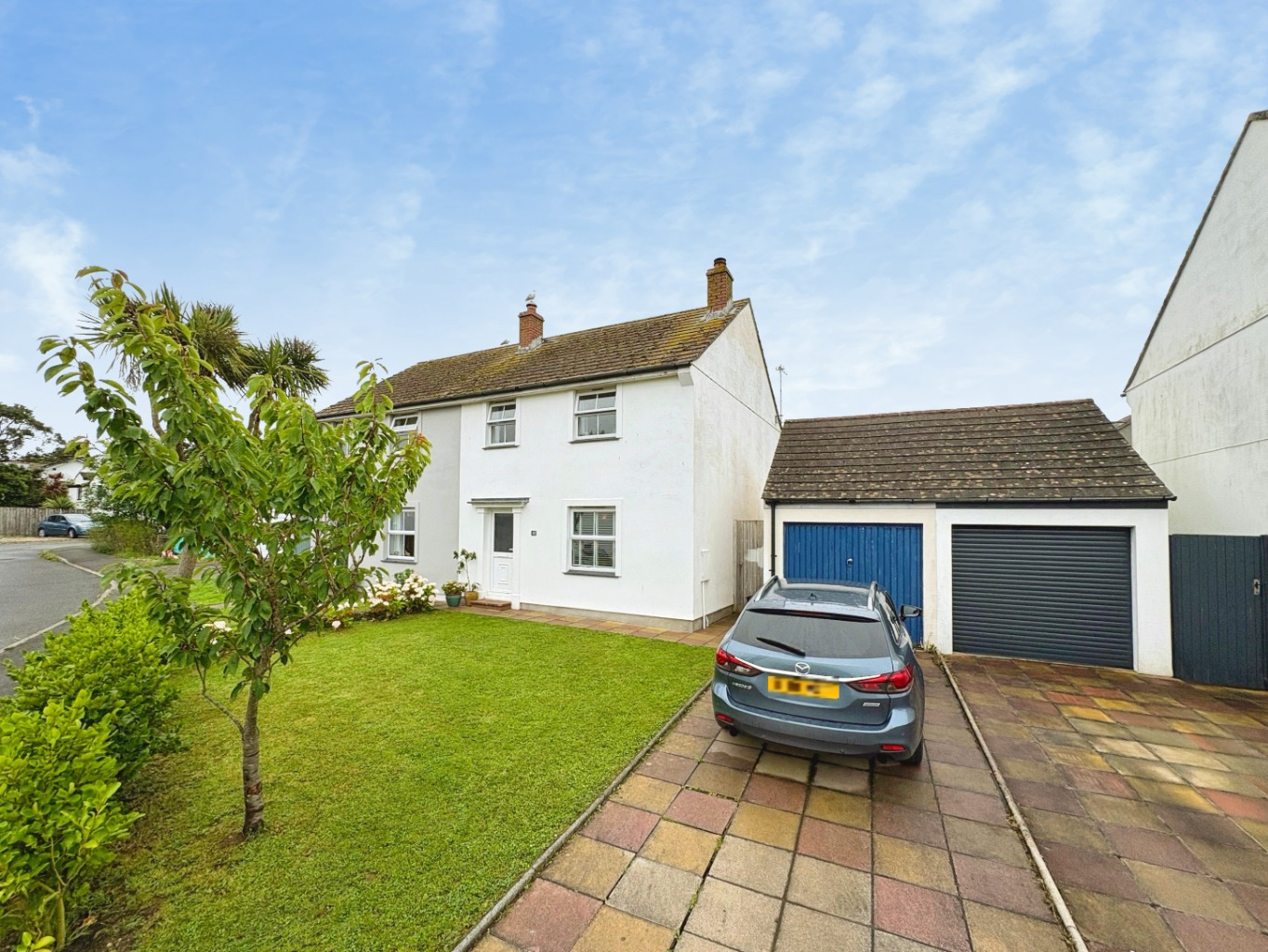 Goldsithney, Immaculately presented three bed home