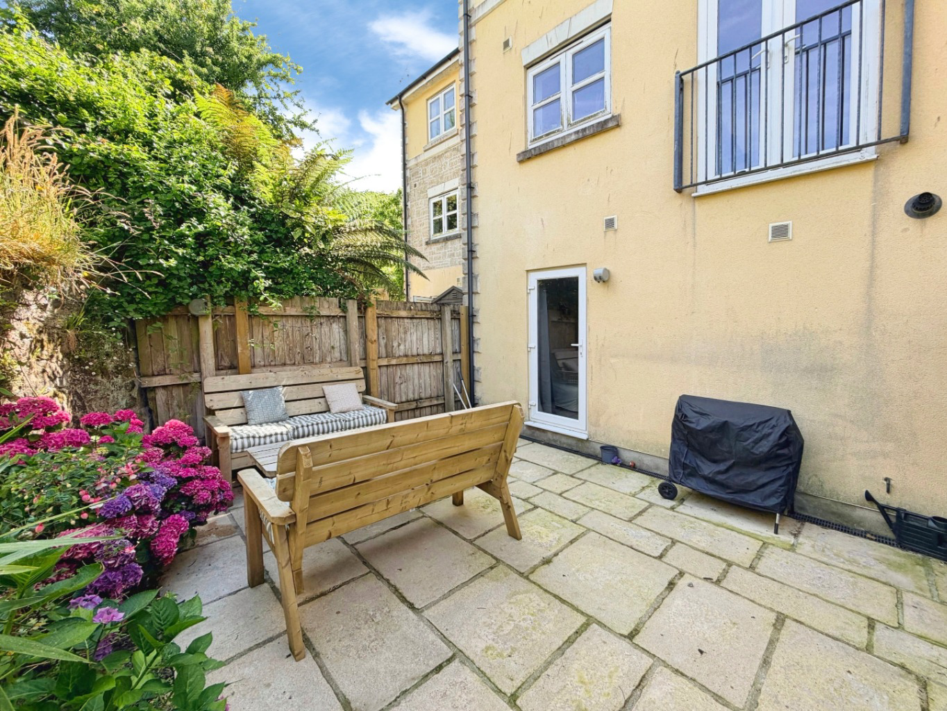 Helston, Ideal family home moments from town, photo 19