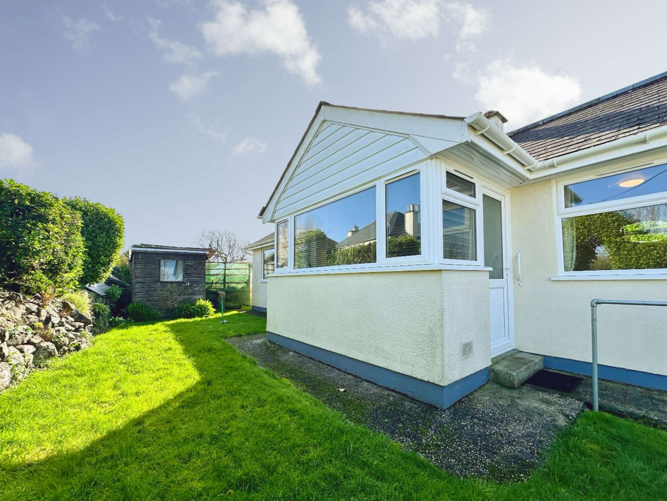 Kuggar, Detached bungalow with potential and no chain, photo 22