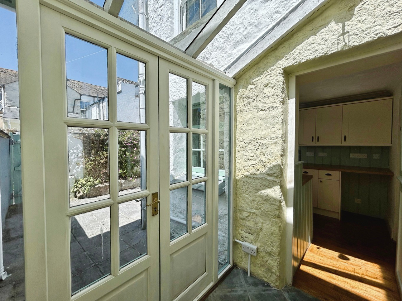 Penzance, Two bed home with no chain, photo 10