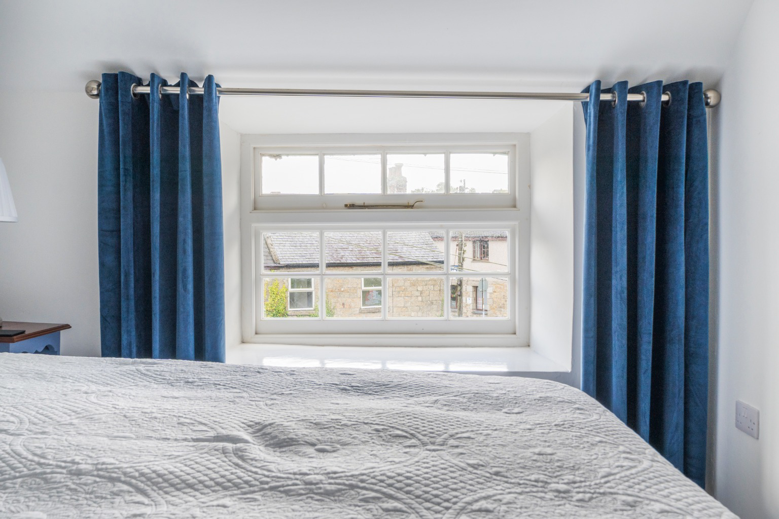 Praze, Three Storey Grade 2 Listed Cottage, photo 18