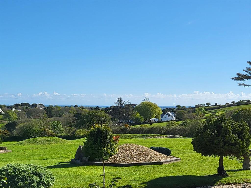 Large family home with stunning views - Coverack Bridges, photo 16