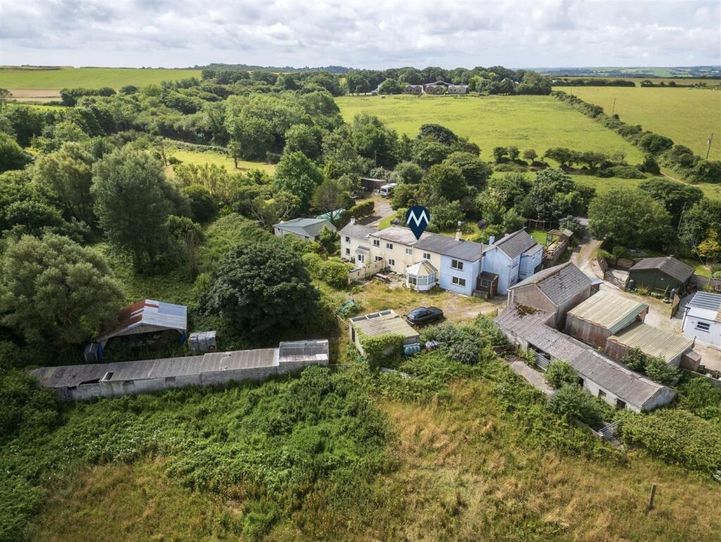 Four bed property with approx 15 acres of land, Goonhavern