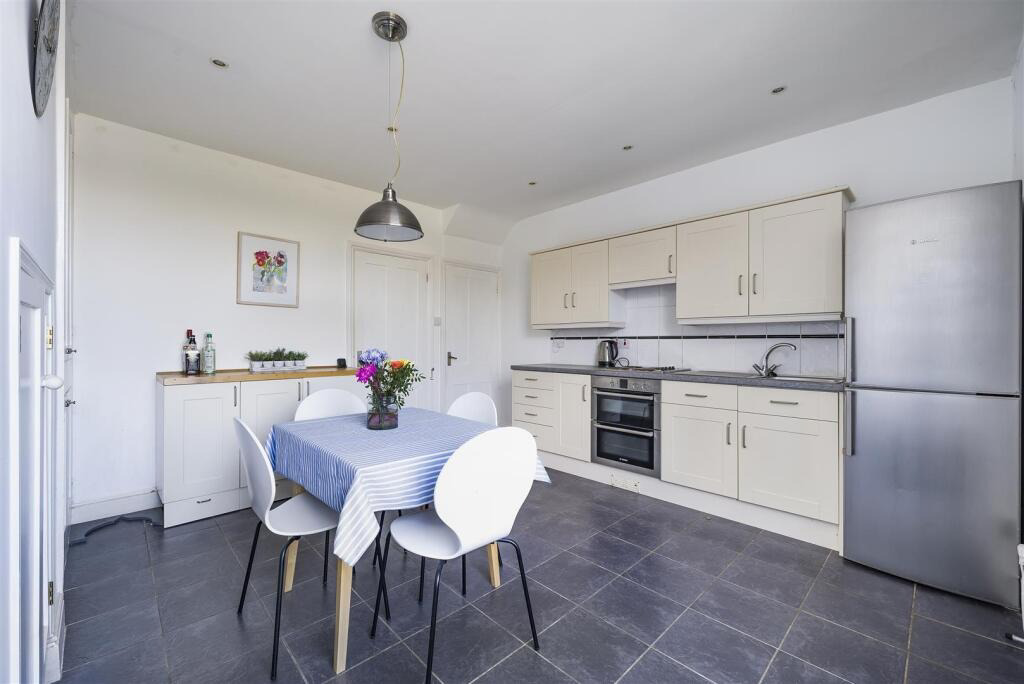 Cottage with Sea Views, Mullion Cove, photo 11