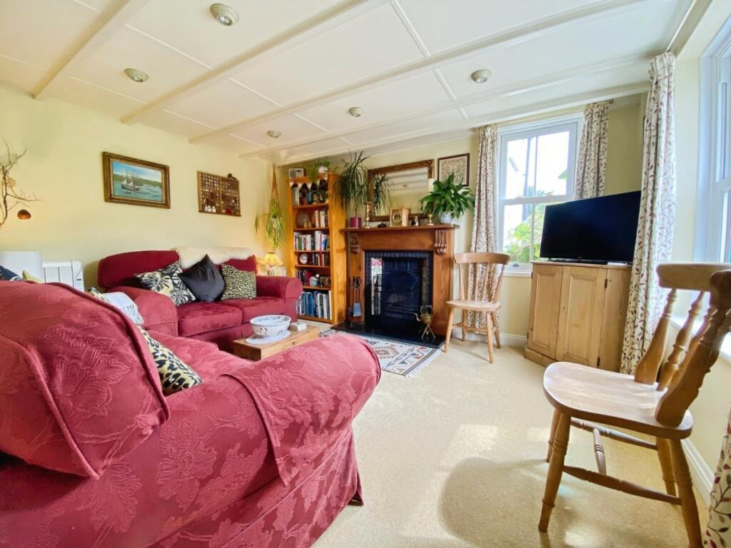 Characterful family home, Nancegollan, photo 30