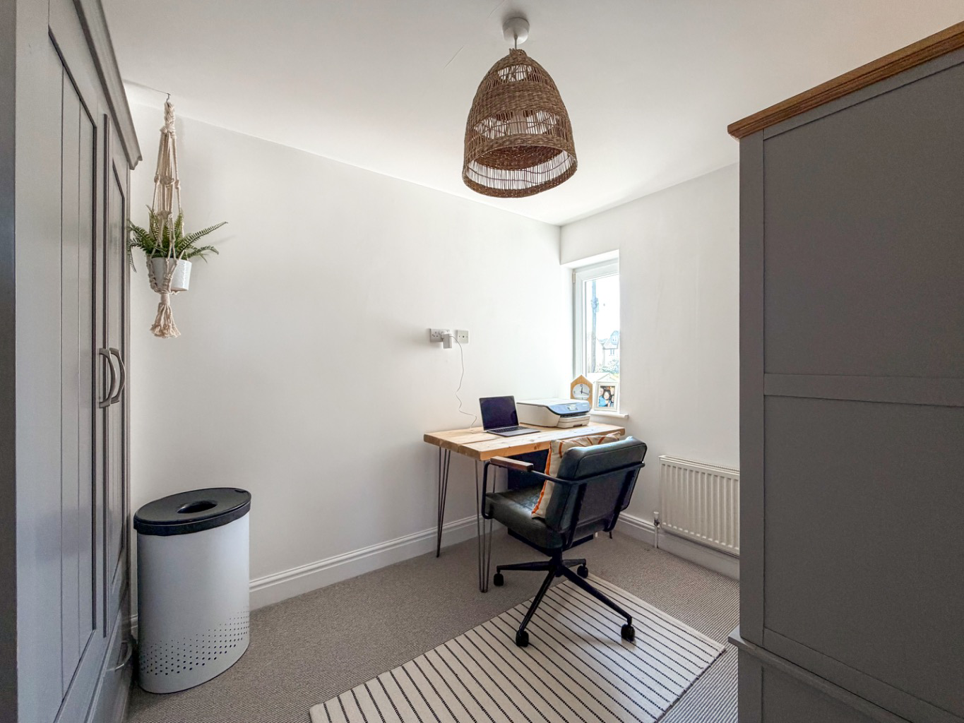 St. Ives, Immaculately presented family home, photo 24