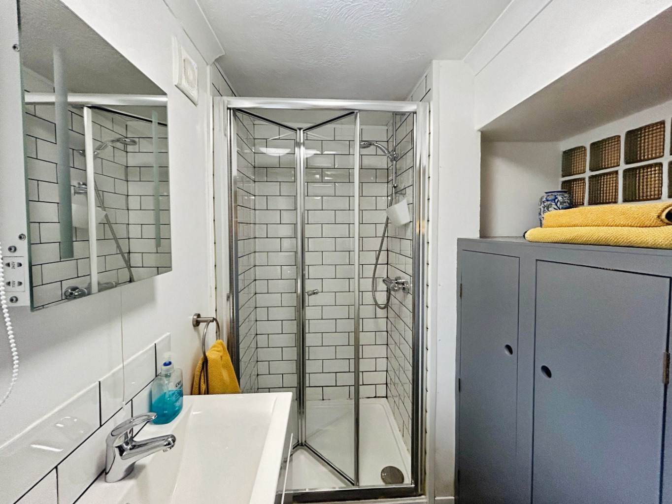 Hayle, Ground floor flat in convenient location, photo 11