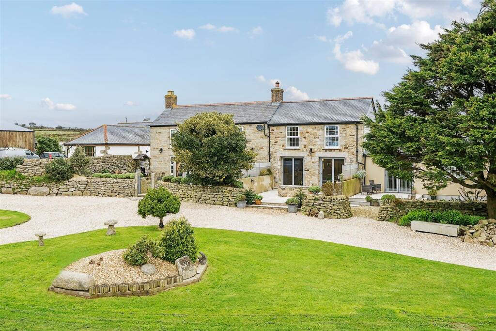 Large family home with stunning views - Coverack Bridges, photo 7