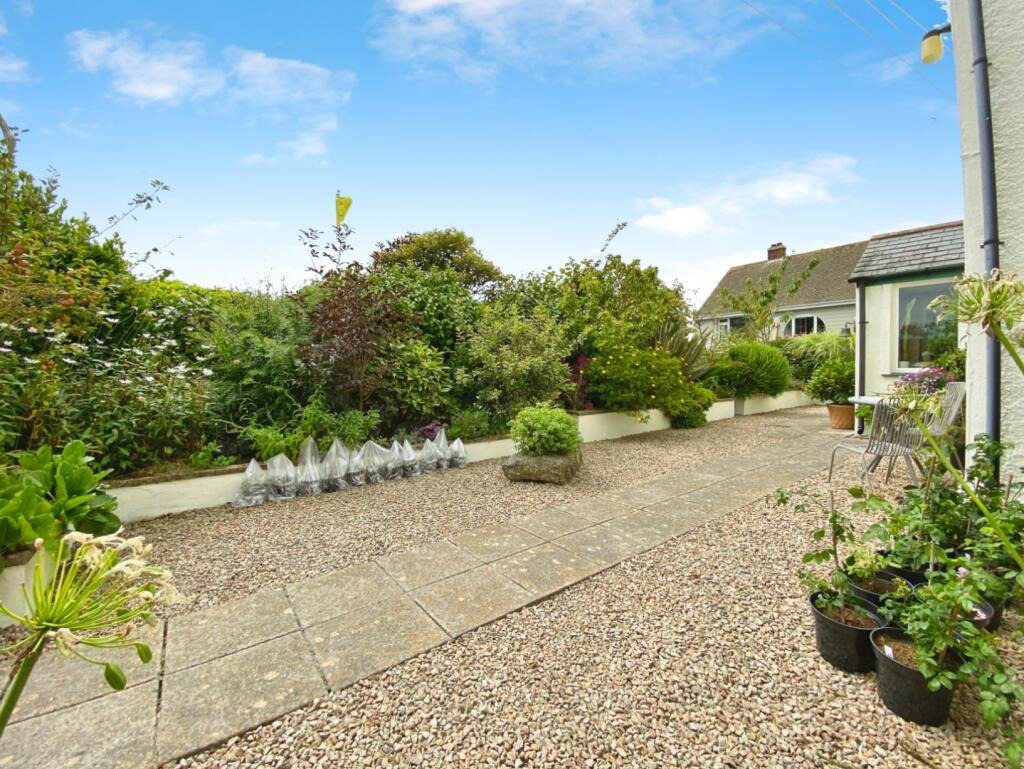 Characterful family home, Nancegollan, photo 13