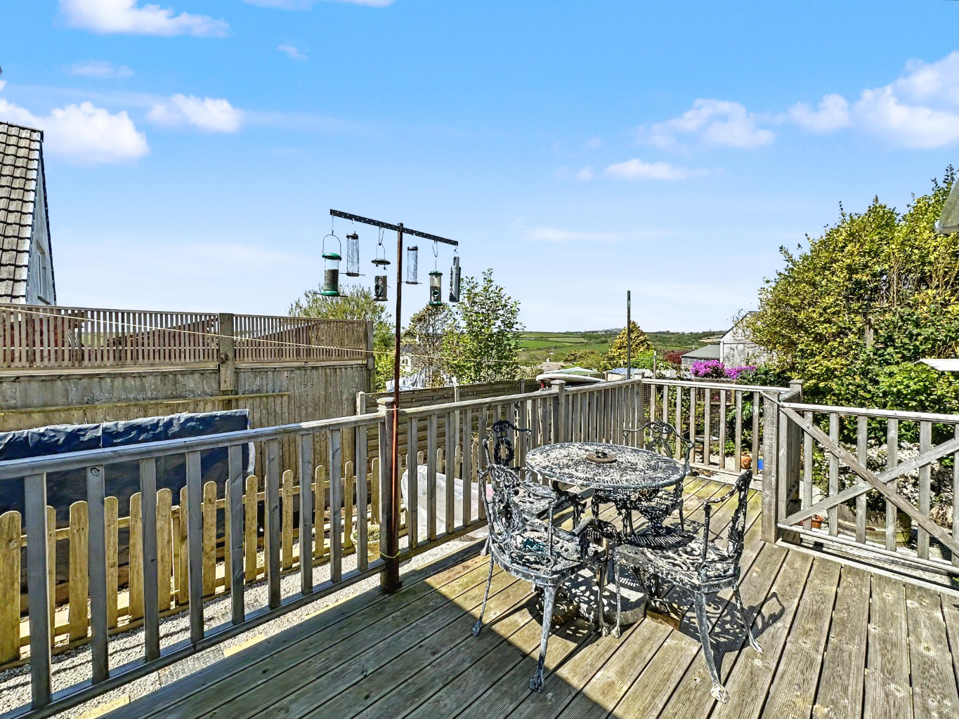 Porthleven, Versatile three bed home near village centre, photo 3