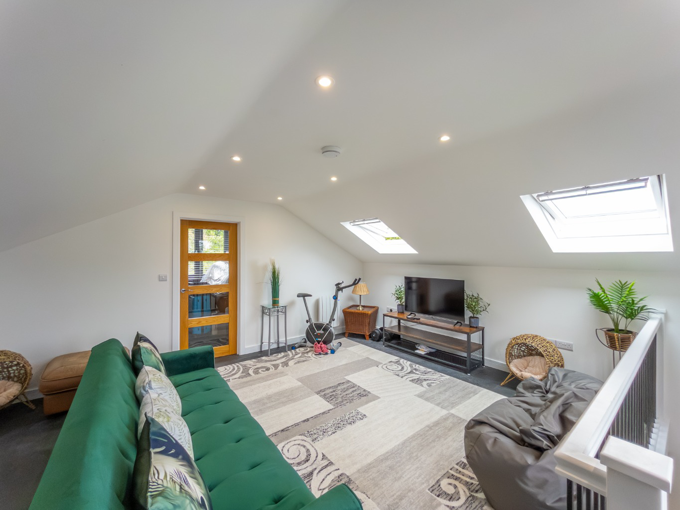 Crowntown, Stunning detached four bedroom home, photo 24