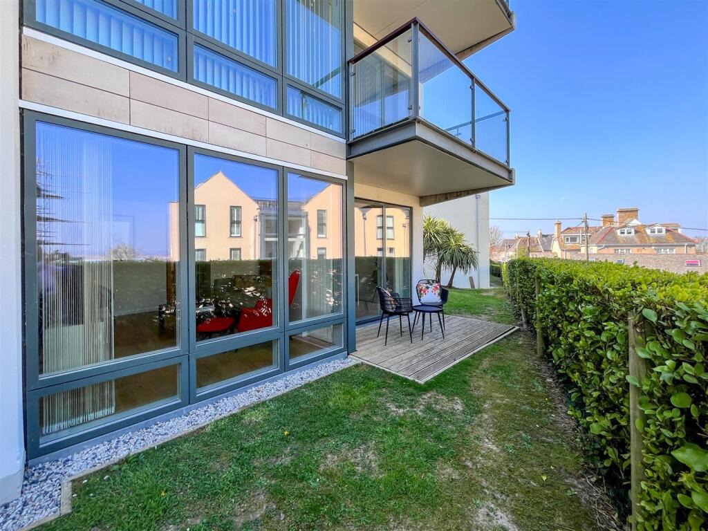 Two bedroom ground floor apartment, The Belyars, St. Ives