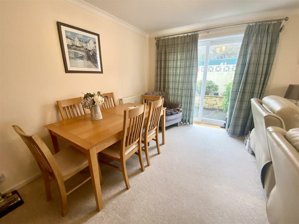 Helston, Spacious detached bungalow, photo 6