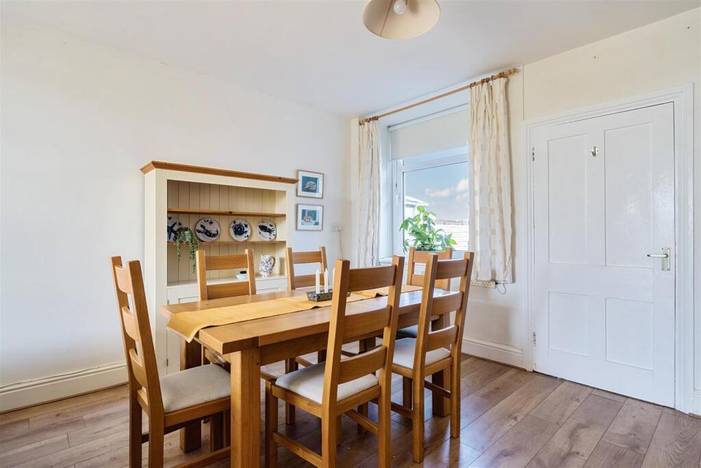 Cottage Near the Beach with Parking, Mullion Cove, photo 4