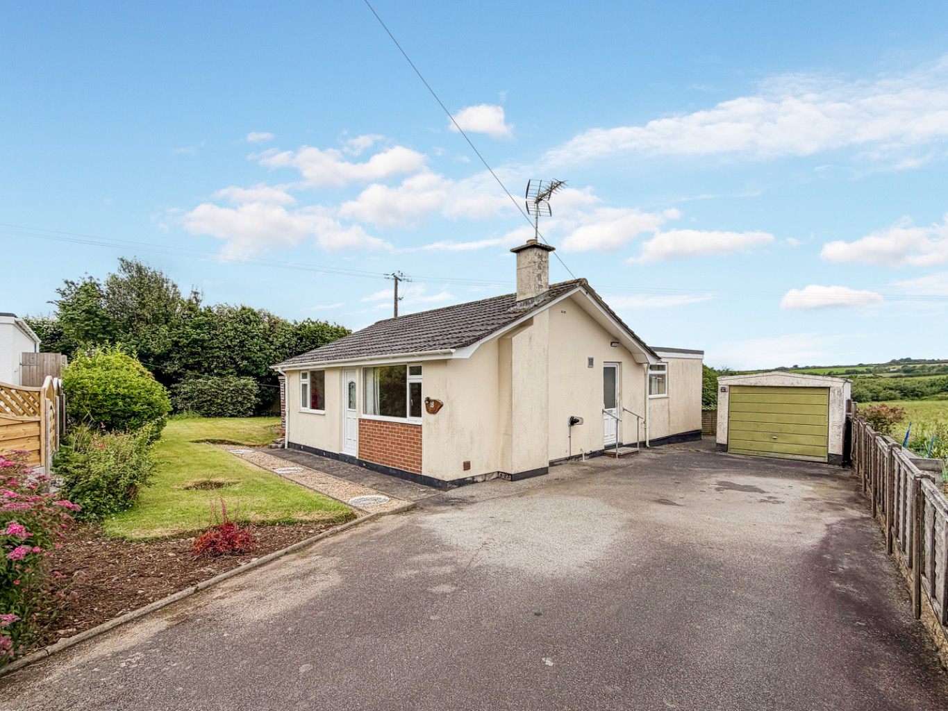 Gwinear, Detached bungalow with fantastic potential