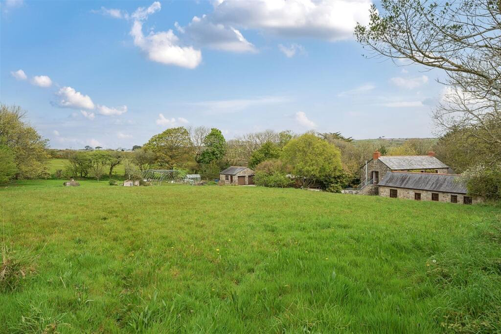 Crowntown, Barn conversion set within generous grounds, photo 30
