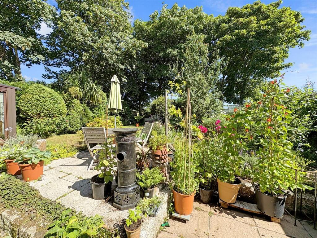 Mullion, Spacious four bed home, photo 25