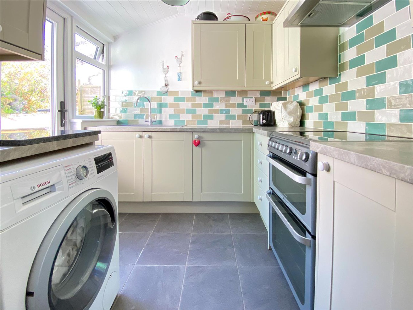 Gweek, Two bed home in village location, photo 11