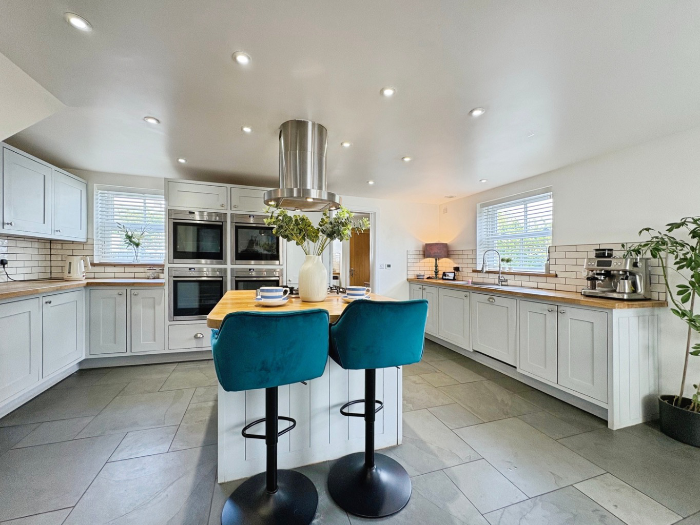 Leedstown, Three bedroom family home, photo 5
