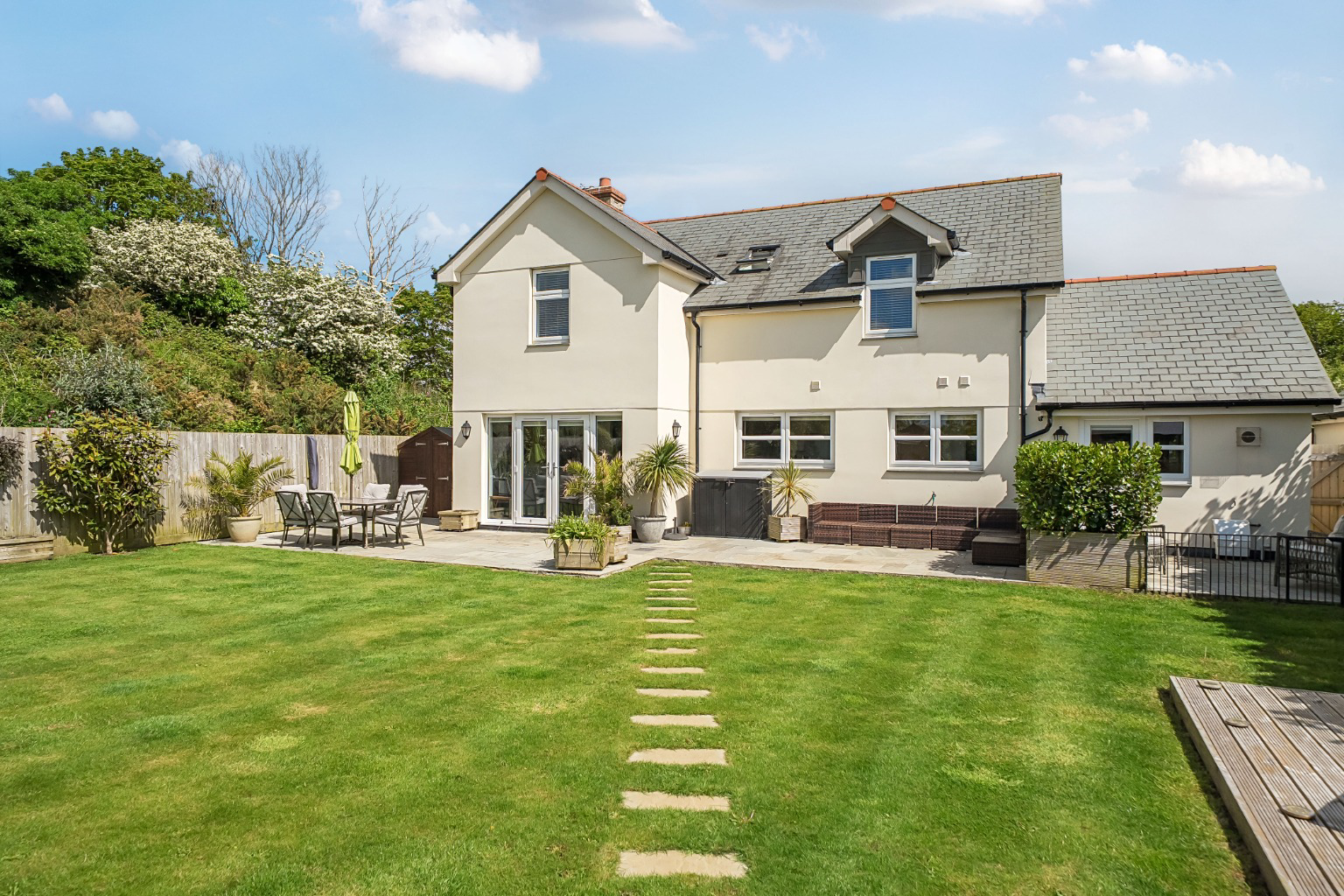Rosudgeon, Impressive five bed family home, photo 32