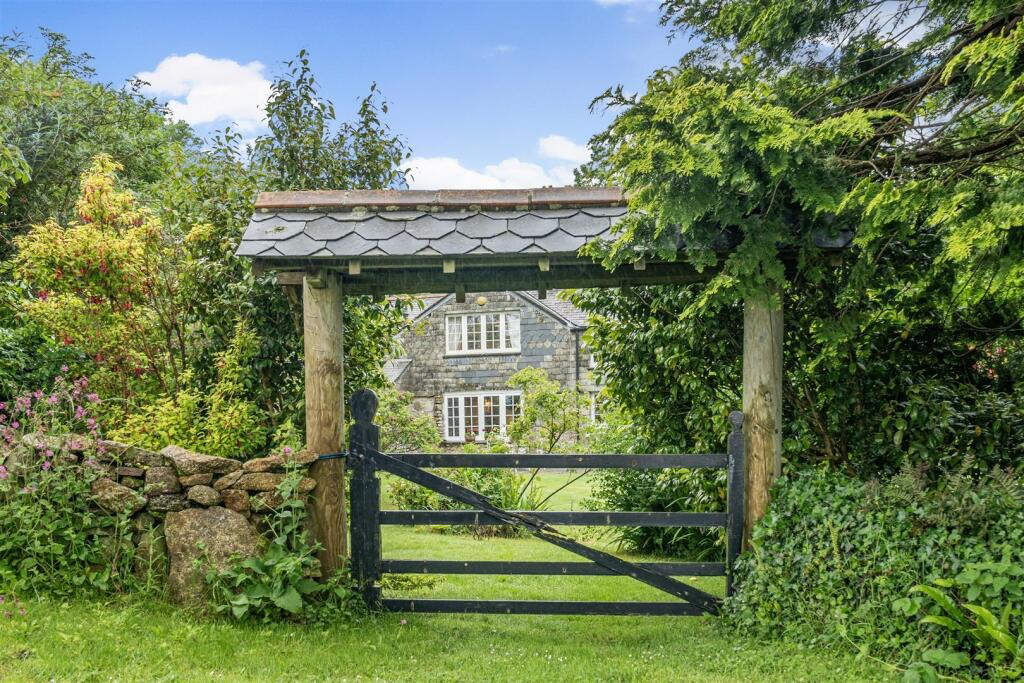 Wendron, Charming home with approx 6.37 acres, photo 26