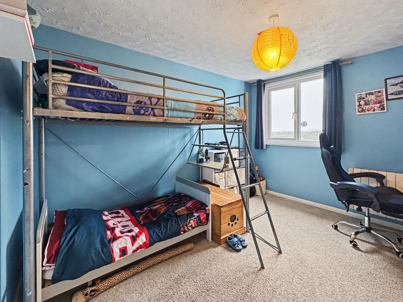 Helston, Well presented three bedroom home, photo 19