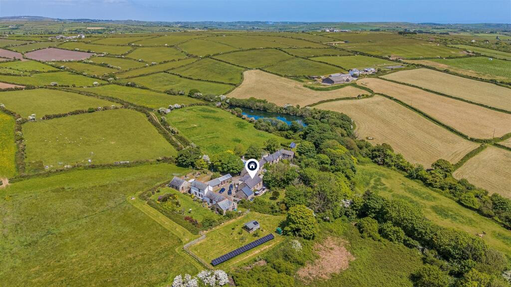 Farmhouse with Land, Sithney, Helston, photo 28