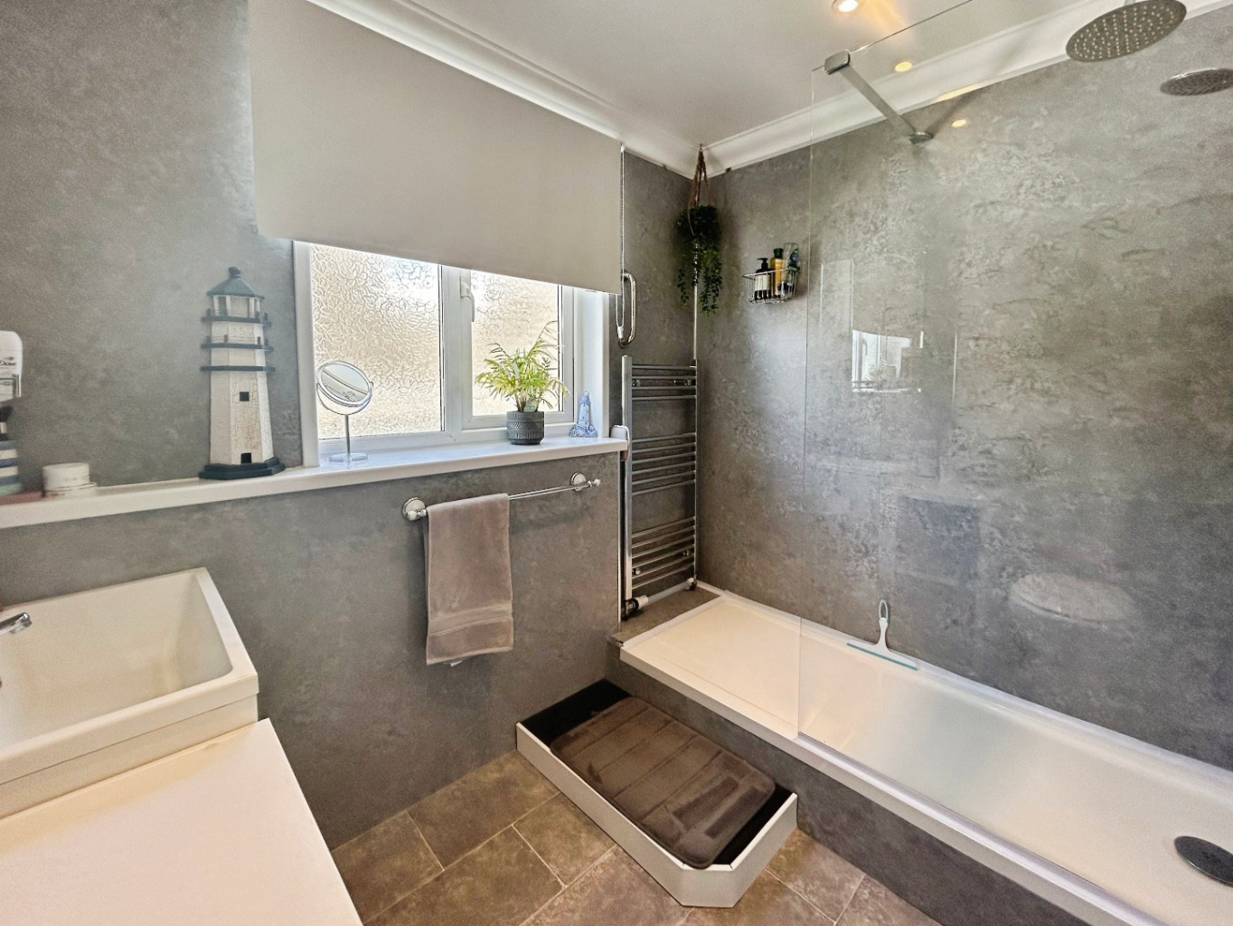 Redruth, Spacious family home, photo 17