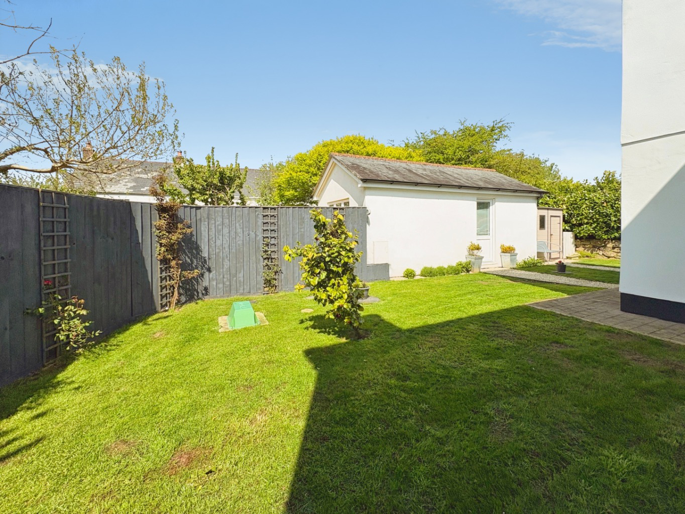 Leedstown, Three bedroom family home, photo 20