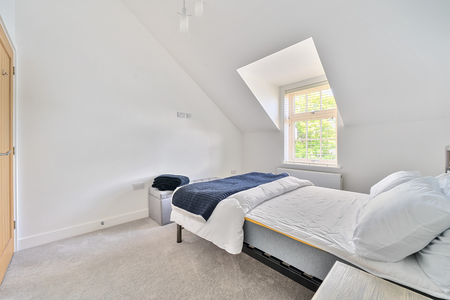 Rosudgeon, Impressive five bed family home, photo 24