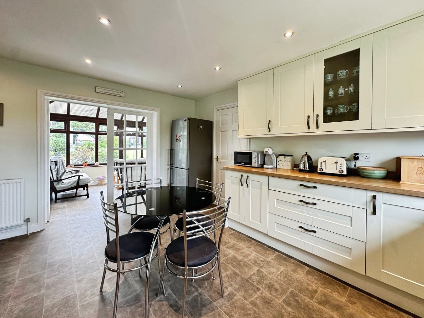 Near Manaccan, Well presented, spacious home, photo 7