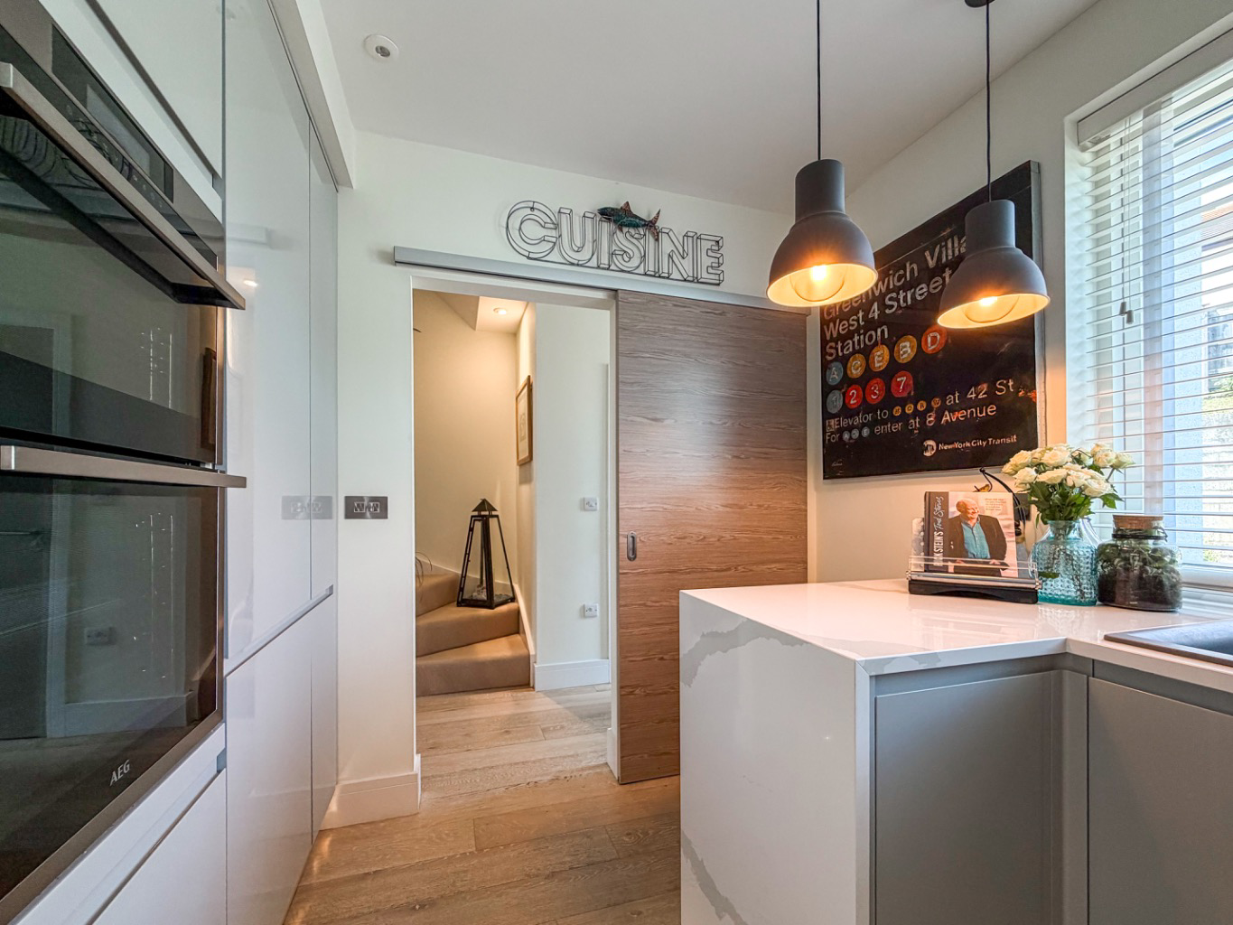 Hayle, Exceptional three bedroom home, photo 8