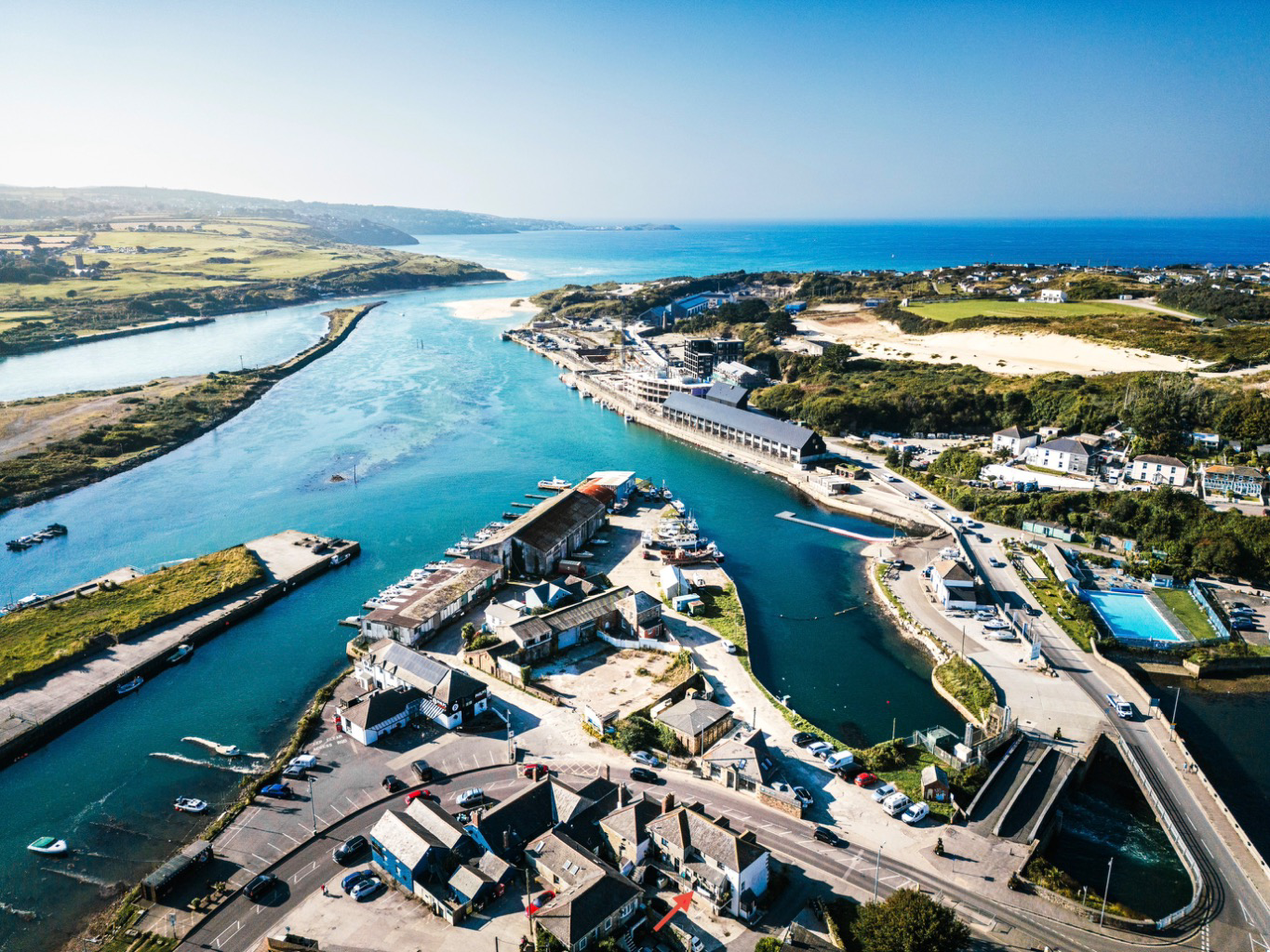 Hayle, Ground floor flat in convenient location