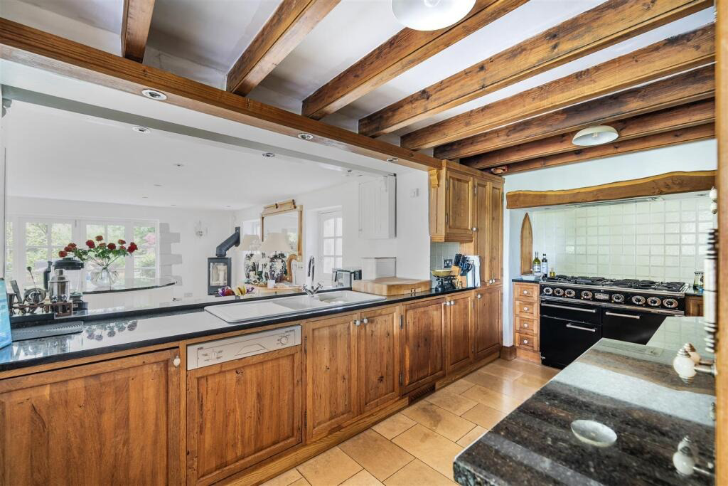 Wendron Nr Helston, Detached home with approx 10.52 acres, photo 15