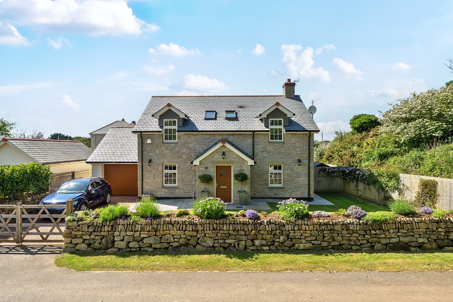 Rosudgeon, Impressive five bed family home, photo 33