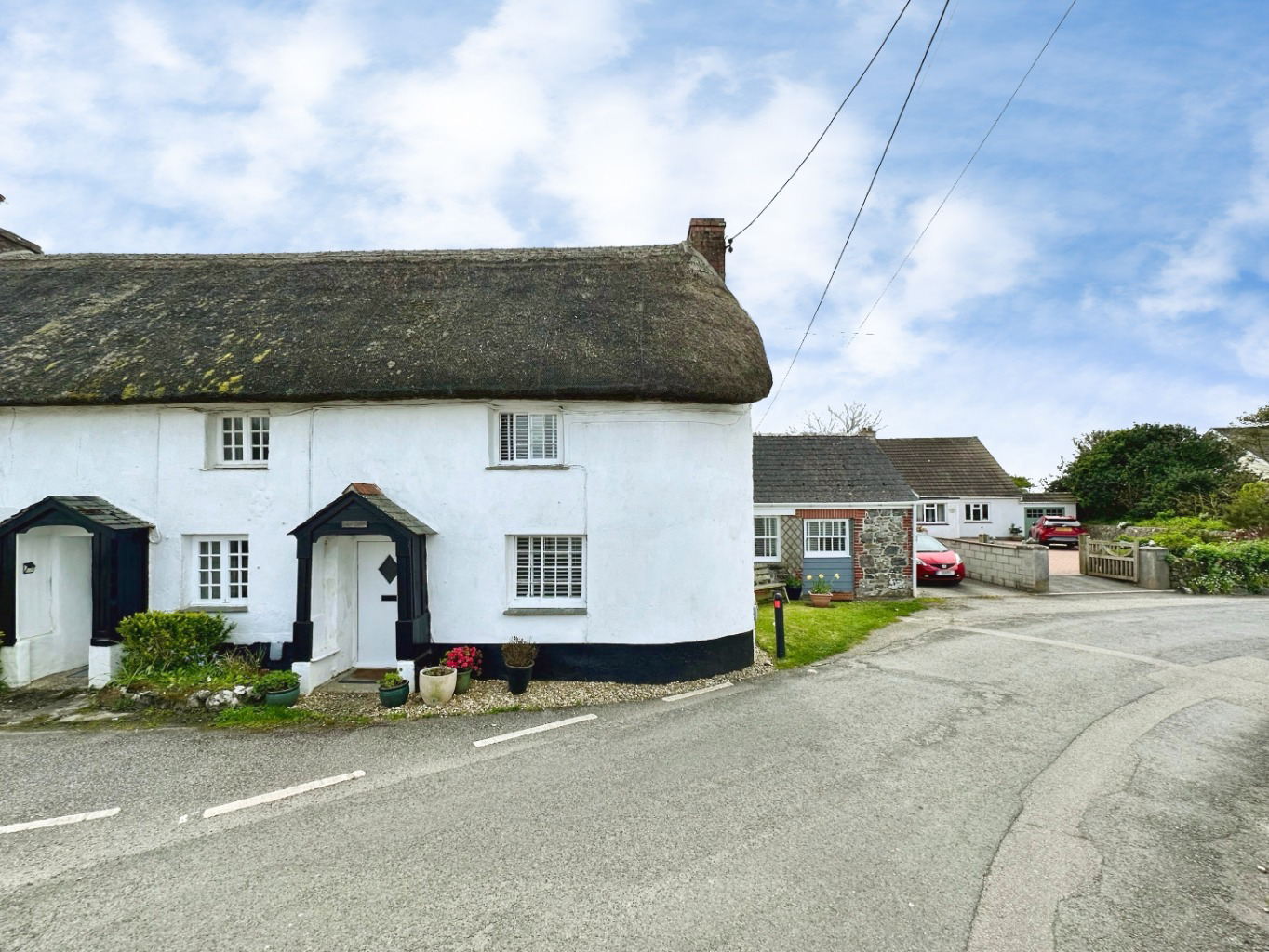 Ruan Minor, Charming Grade 2 listed cottage