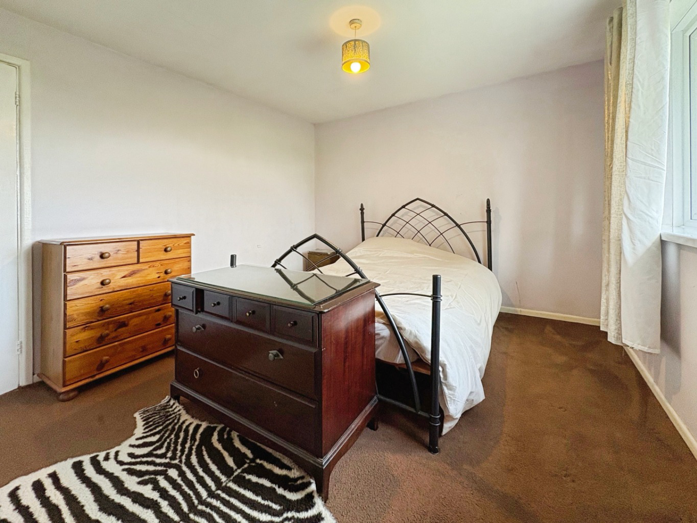 Cury, Two bed home with generous outdoor space, photo 10