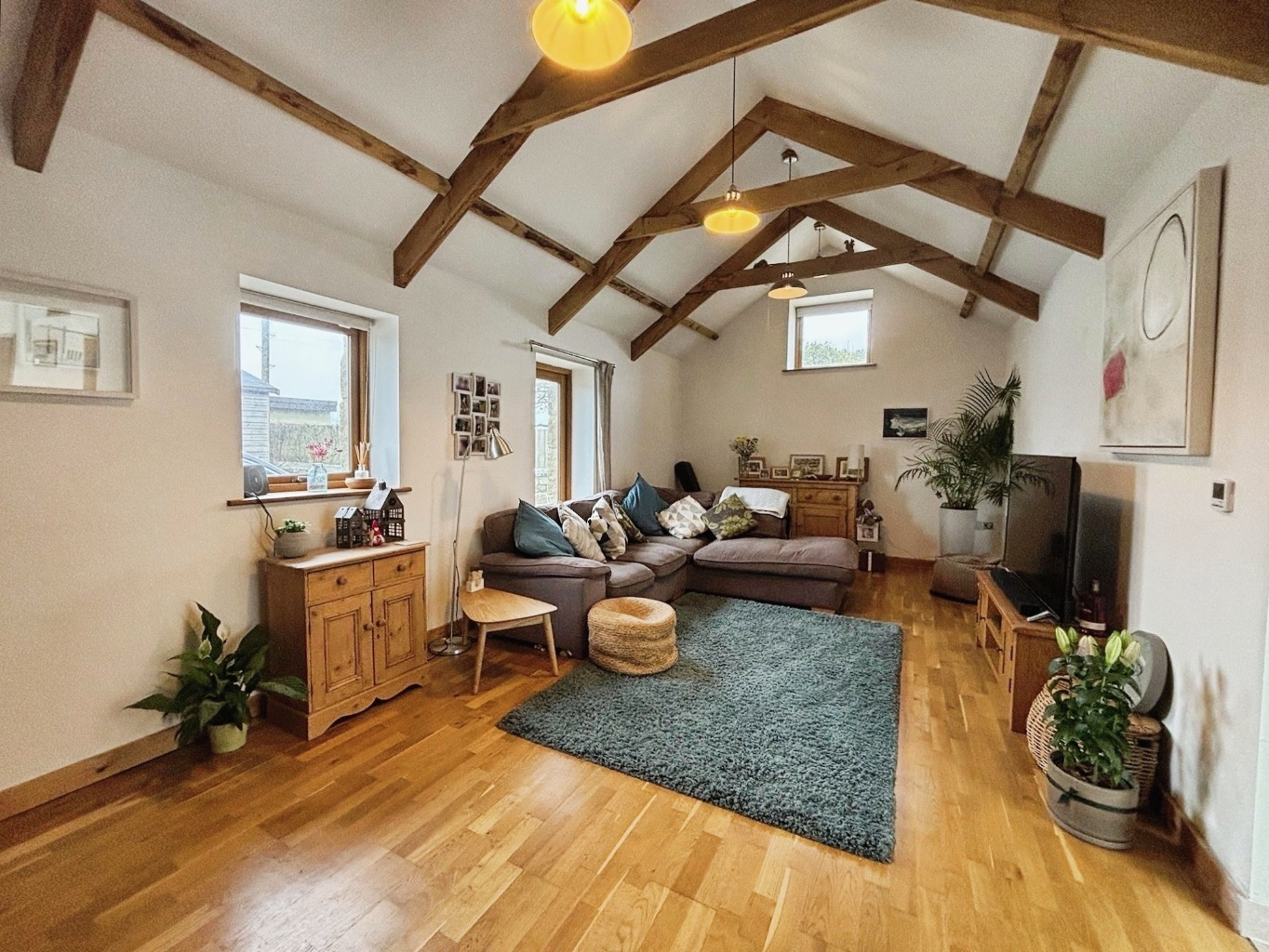 Helston, Barn conversion set within approx 2 acres, photo 14