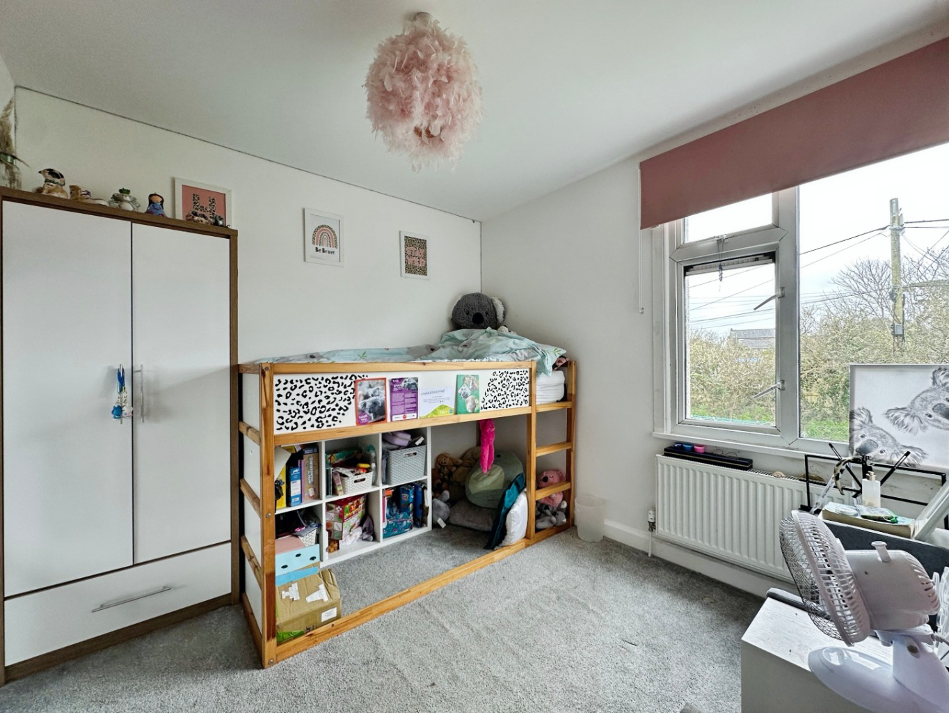 Helston, Three bed home conveniently located, photo 12
