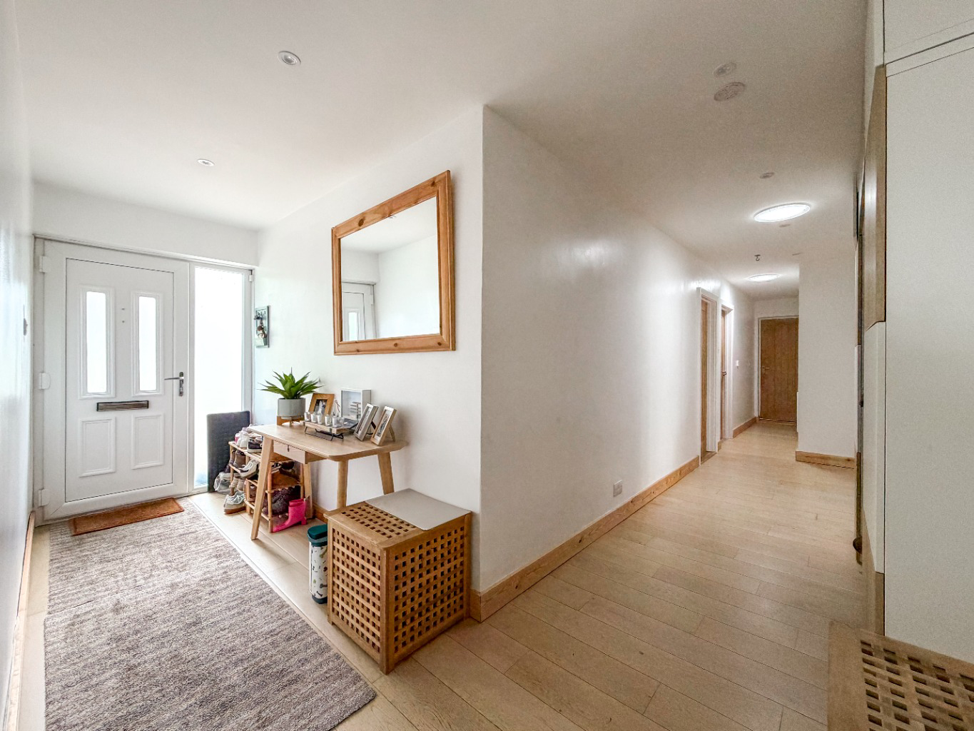 Horsedowns, Spcacious and versatile five bed bungalow, photo 4