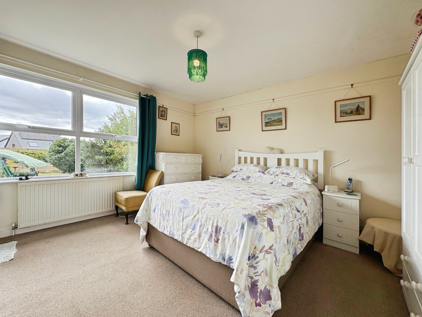 Ashton, Spacious home with generous garden, photo 8