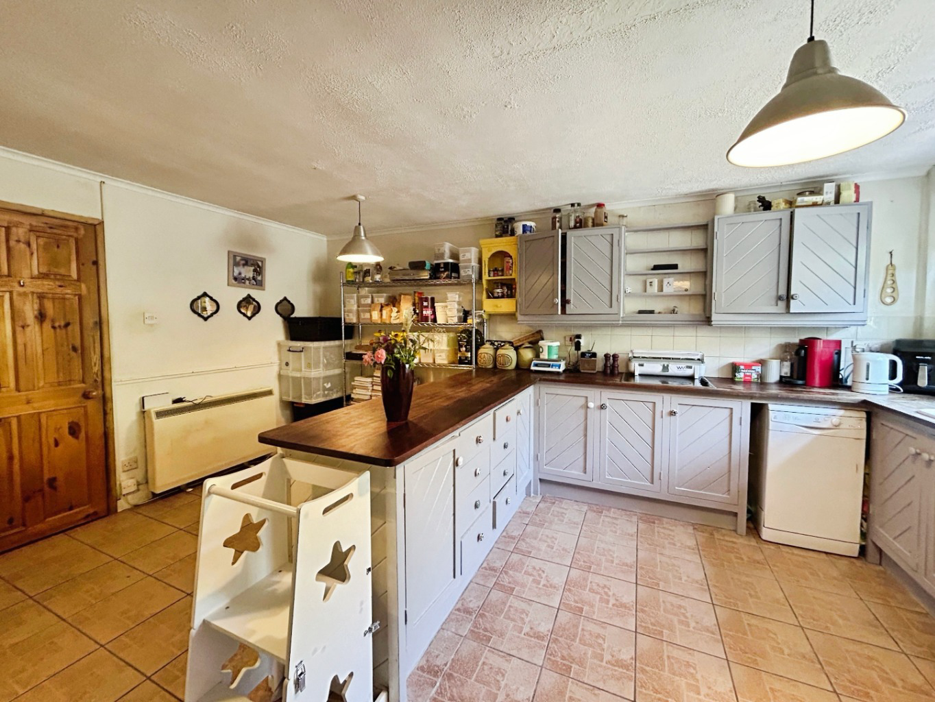 Gulval, Three bed home with coastal views, photo 5