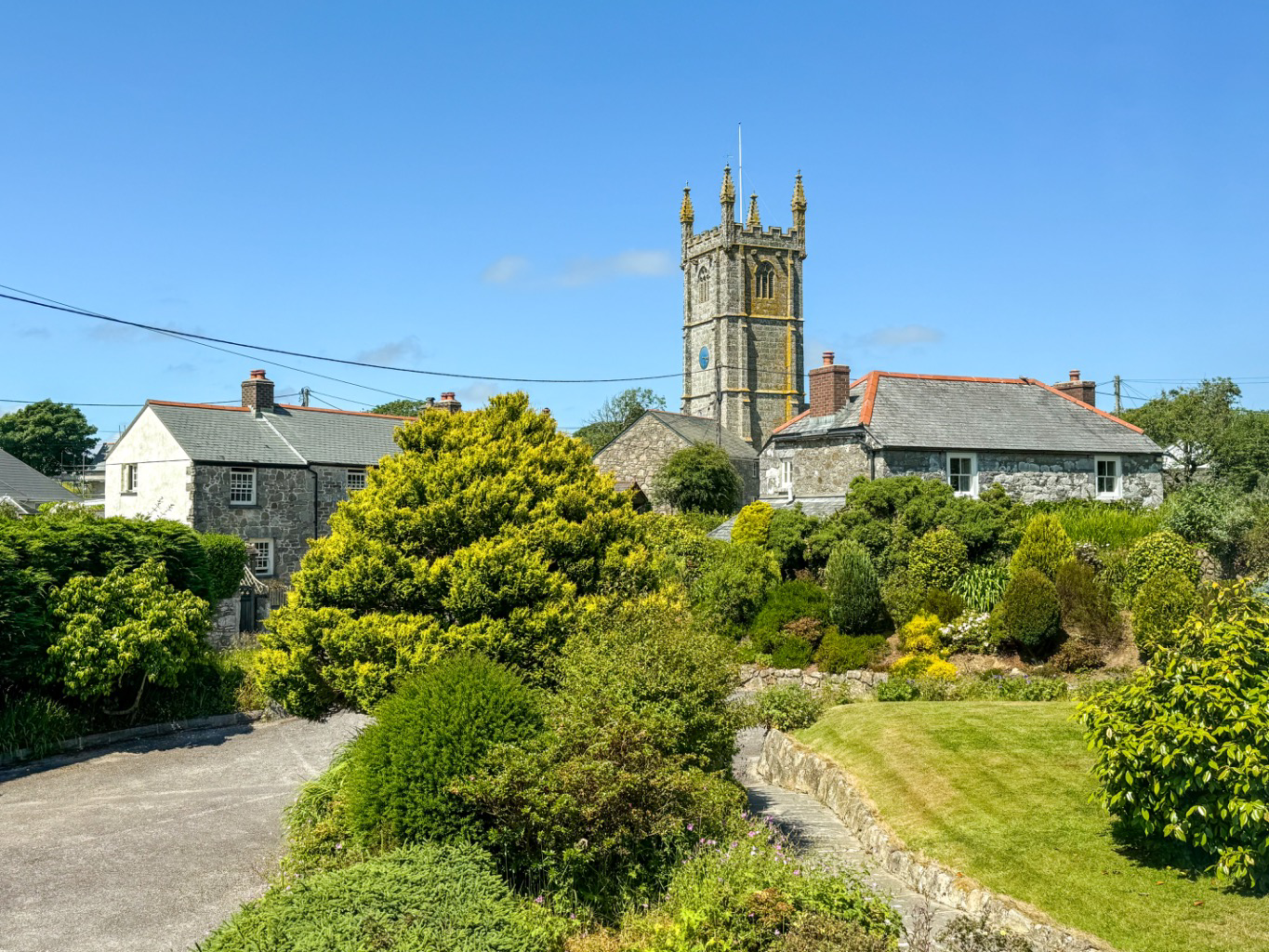 Breage, Detached family home with no chain, photo 11