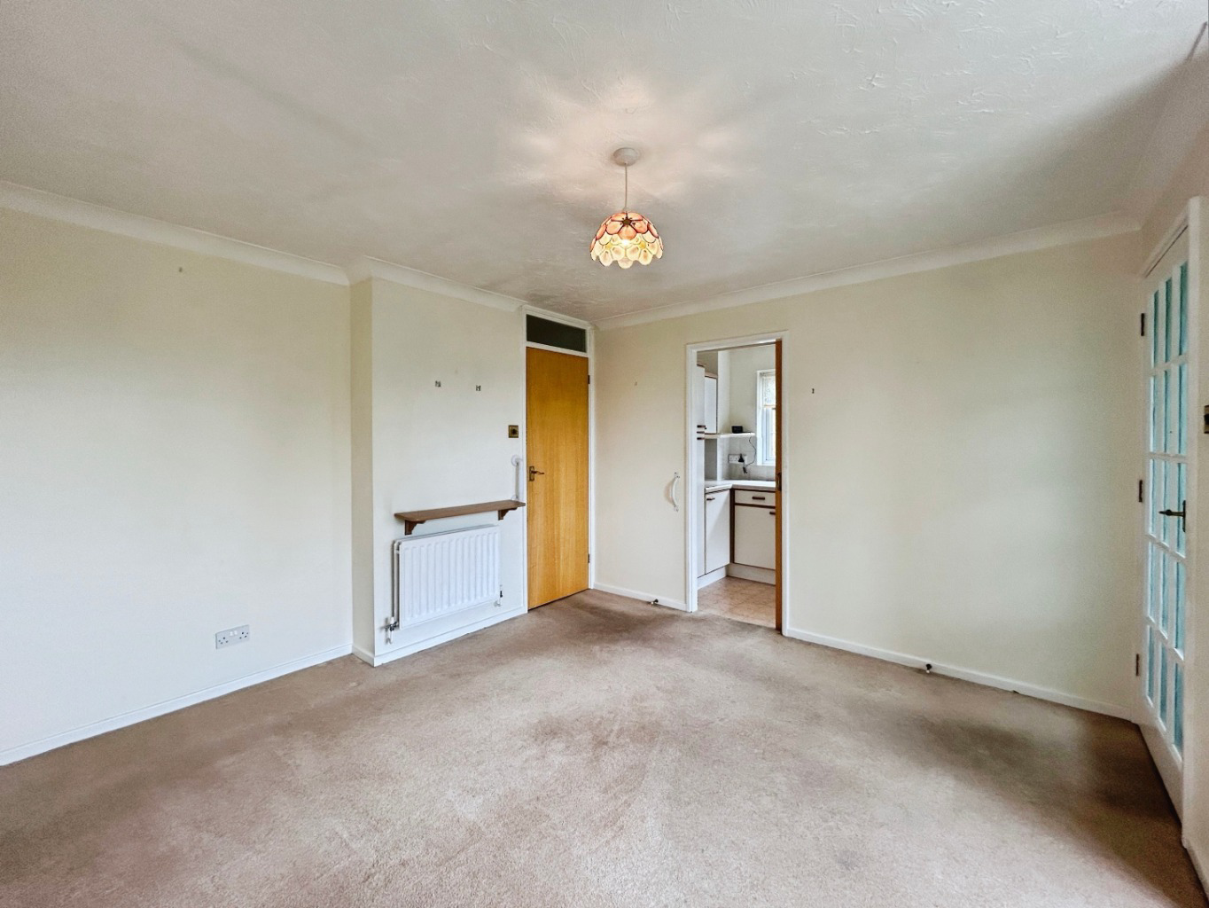 Hayle, Semi detached two bed bungalow with no chain, photo 7