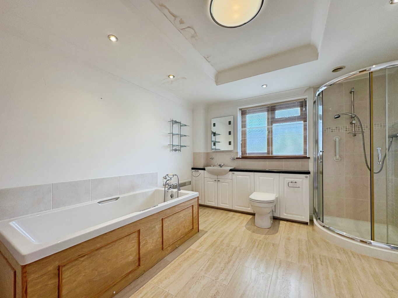 Townshend, Spacious bungalow on generous plot, photo 16