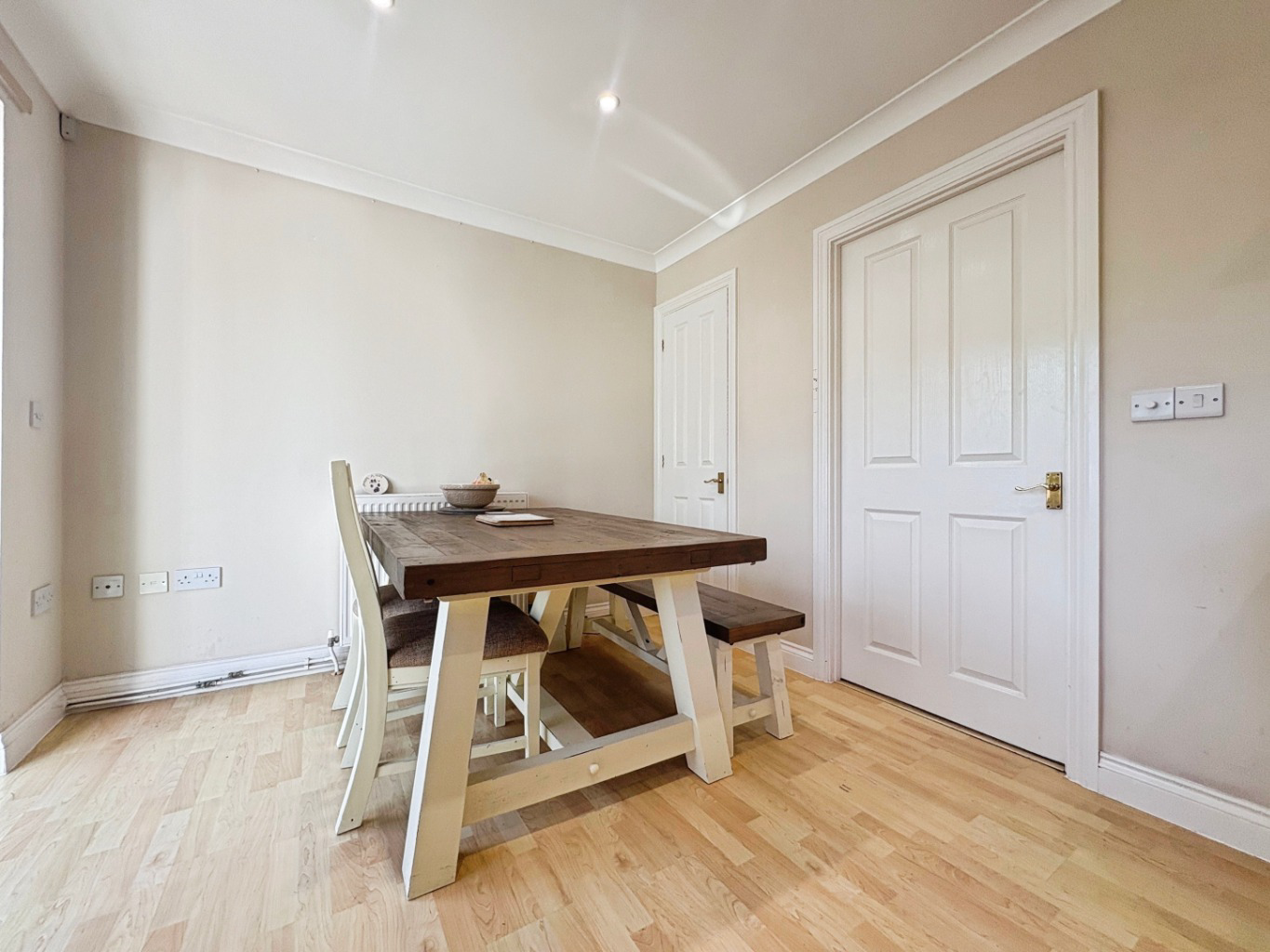 Helston, Fantastic family home, photo 5
